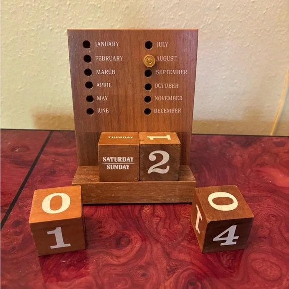 Wooden Perpetual Calendar