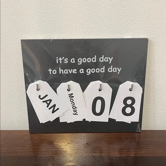 Black and White Perpetual Calendar