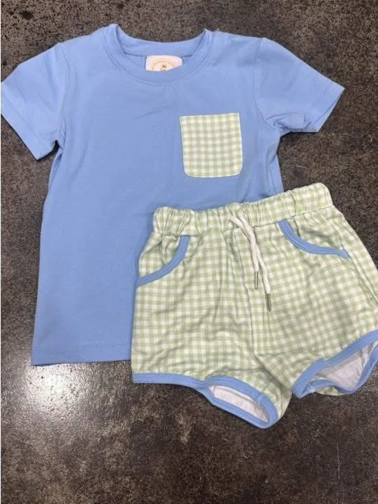 Boutique set. NWOT. Never worn