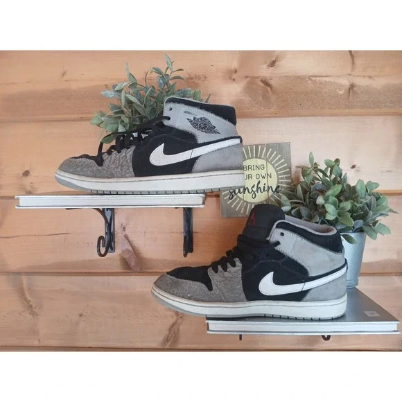 Air Jordan One‎ - Elephant Toe - Size 8.5 Needs Cleaning DM1200-016