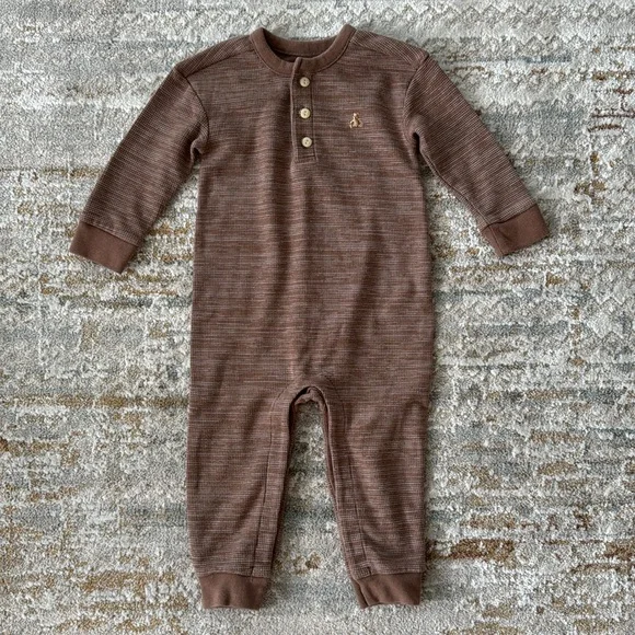 Baby Gap toddler boy brown romper, size 18-24 months