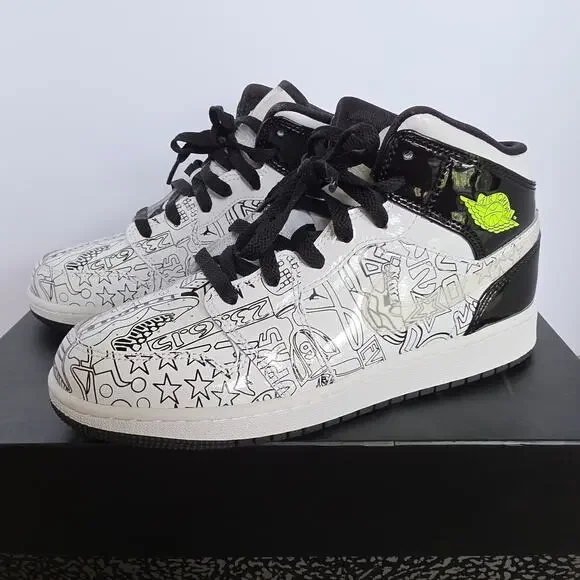 Nike Air Jordan 1 Mid SE (GS) DIY Doodle Black Graffiti DC4099-100, Boys SZ 5Y