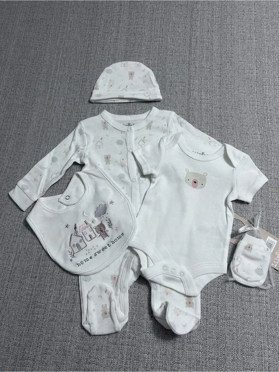Lilly & Jack Cream 5 Piece Baby Long One Piece, short One Piece,Hat,Mittens 0-3M