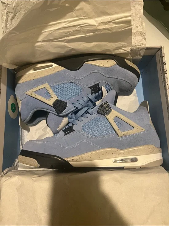 Jordan Retro 4 Suede Sneakers - Light Blue & Gray