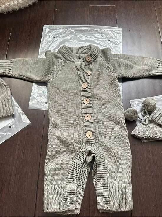 Caden Lane Neutral Knit Baby One-Piece Romper with beanie and booties