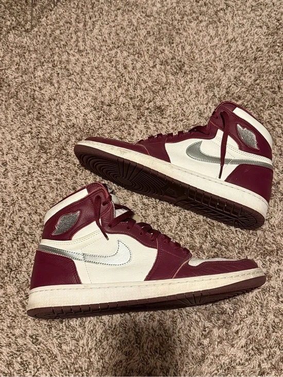 Jordan 1 High Retro OG Burgundy