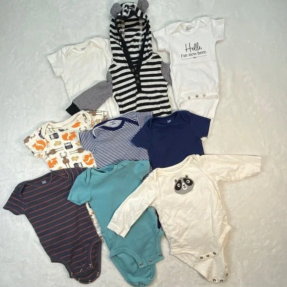 Baby Bodysuits & Footed Pajamas 24 Piece Lot‎ - 3-6 Months Clothes Bundle