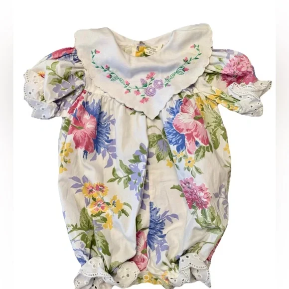 Vintage Baby Bubble Scalloped Collar With Eyelet Lace Trim, Floral‎ Pattern, 12m