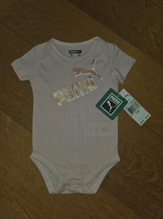 NWT Short Sleeve Bodysuit Infant Girl's PUMA 3-6 Months