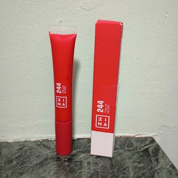 3INA The Lip Gloss 244 Red High Shine Vegan Cruelty Free 8ml 0.27oz