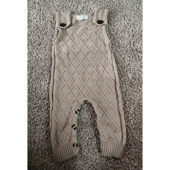 Auto Musa knot romper size 6 months