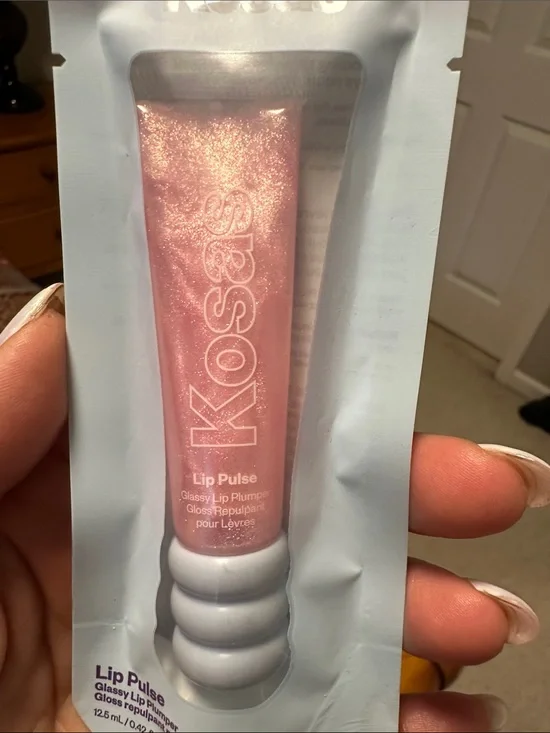 Kosas Lip Pulse Glossy Lip Plumper — Aura flare