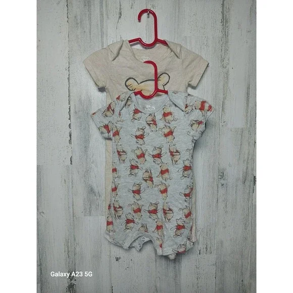 Disney Baby 6-9 Months Winnie The Pooh Lot Of 2