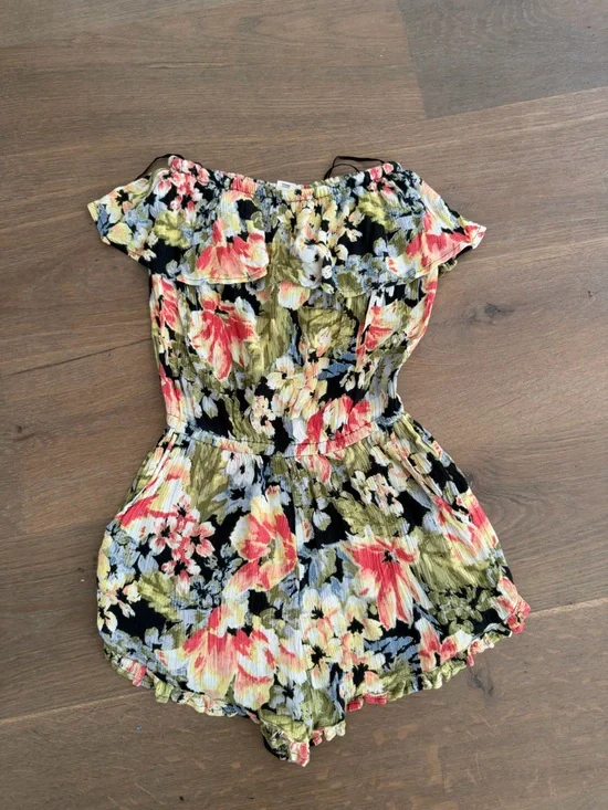 Billabong Floral Off-Shoulder Ruffle Top - Black, Olive & Coral