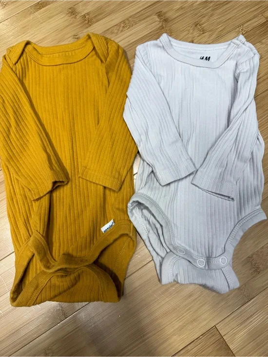 Long sleeve ribbed onesie bundle
