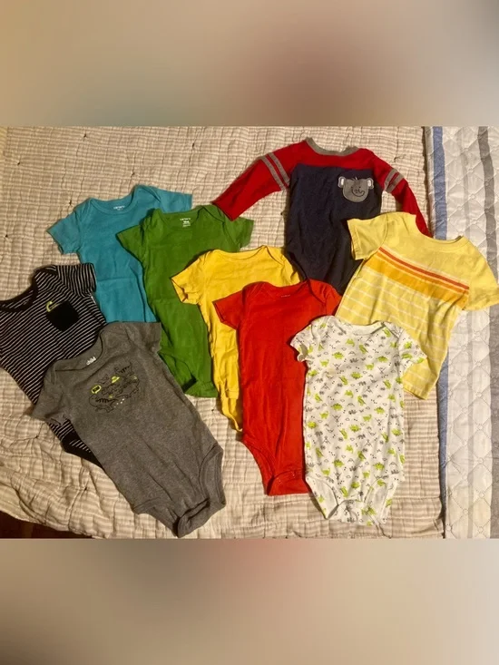 Baby Toddler Boys Lot of 9 Short Sleeve Onesies Size 18 Months GREAT CONDITION