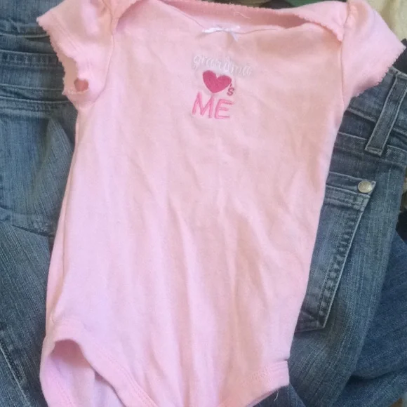 Grandma loves me onesie 12 months