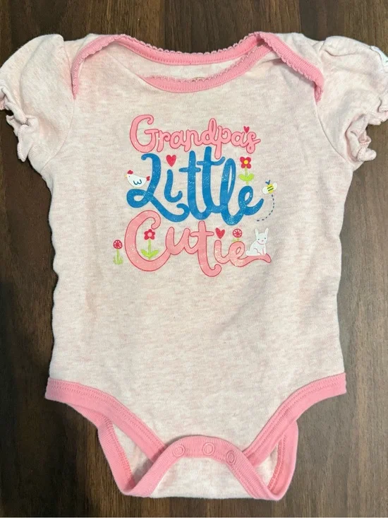 ✨2/$6✨ Baby girl John Deere onesie