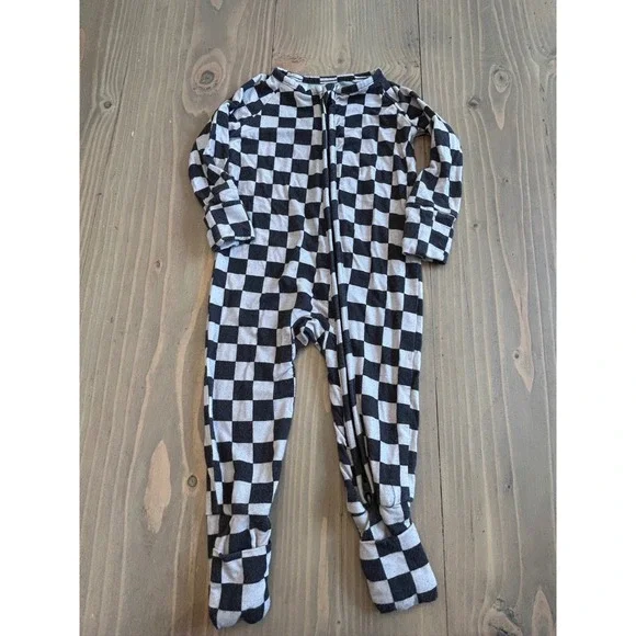 Bb8 Bamboo Checkered Footie Sleeper Black White Zip Romper 3-6M Snug Fit Pajamas