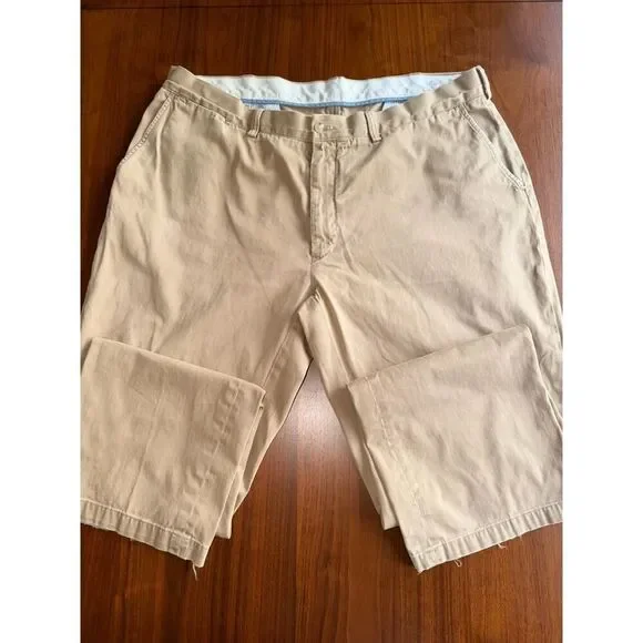 Polo Ralph Lauren Men's Relaxed Fit Flat Front Chino Khaki Pants - Size 40x32