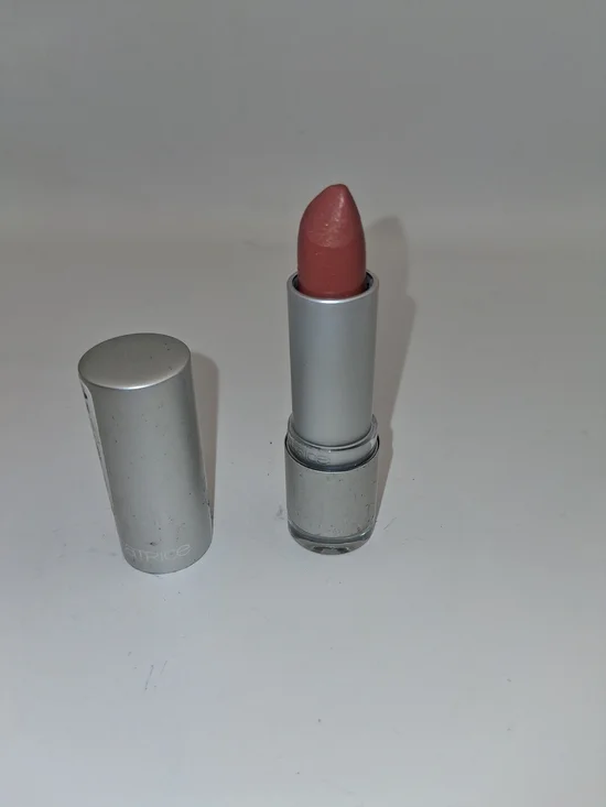 Moisture-Rich Lipstick in Dusty Mauve - Silver Tube
