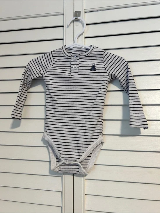Baby Gap Striped Long-Sleeve Baby One-Piece Bodysuit - White & Navy