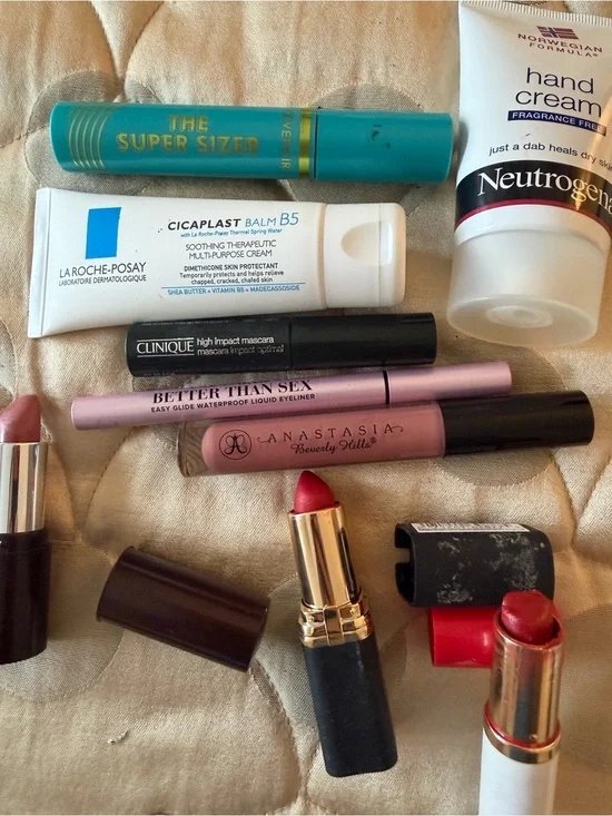 🗽Assorted Makeup / Skincare Items - Used