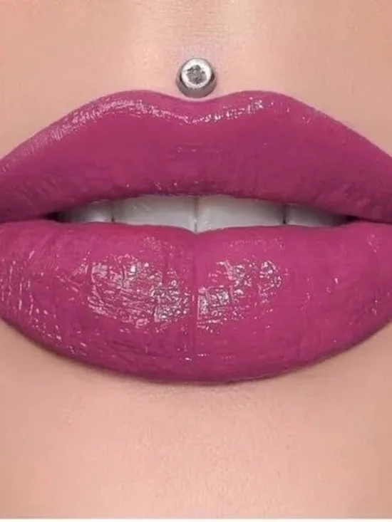 Jeffree Star Supreme Gloss - More Than Friends
