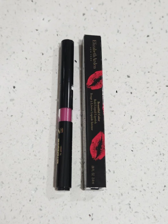 Elizabeth Arden Beautiful Color Bold Liquid Lipstick - Extreme Pink 01