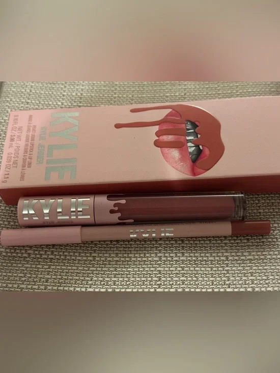 Kylie Cosmetics Matte Liquid Lipstick & Liner — Dusty Mauve Pink