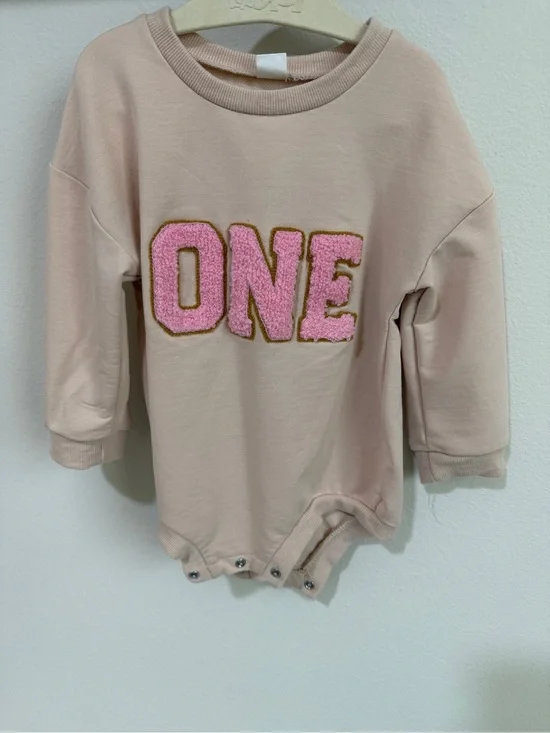 Kids One-Piece Bodysuit with 'ONE' Chenille Patch - Pink First Birthday