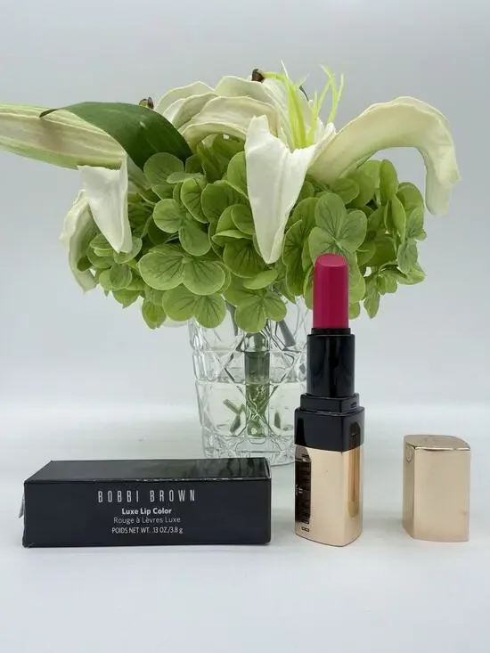 Bobbi Brown Luxe Lip Color 11 Raspberry pink .12 oz./3.5g Damage Box
