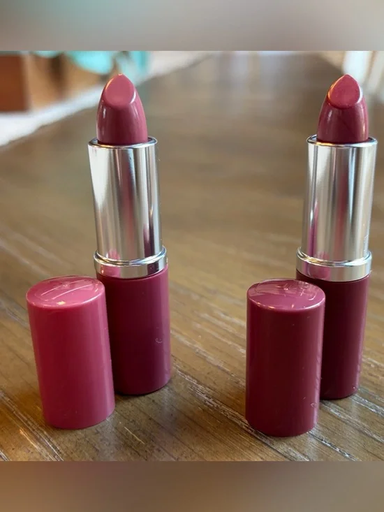 Clinique Lipstick - Love Pop and Plum Pop New