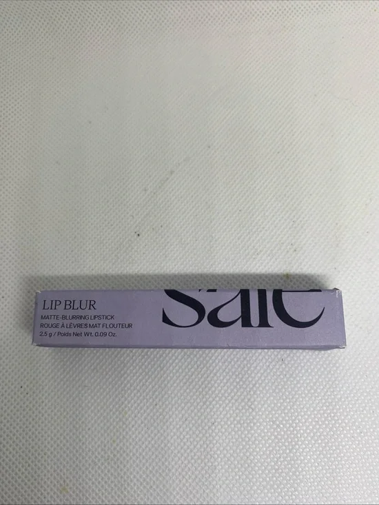 Saie Lip Blur Matte-Blurring Lipstick - DADA NIB