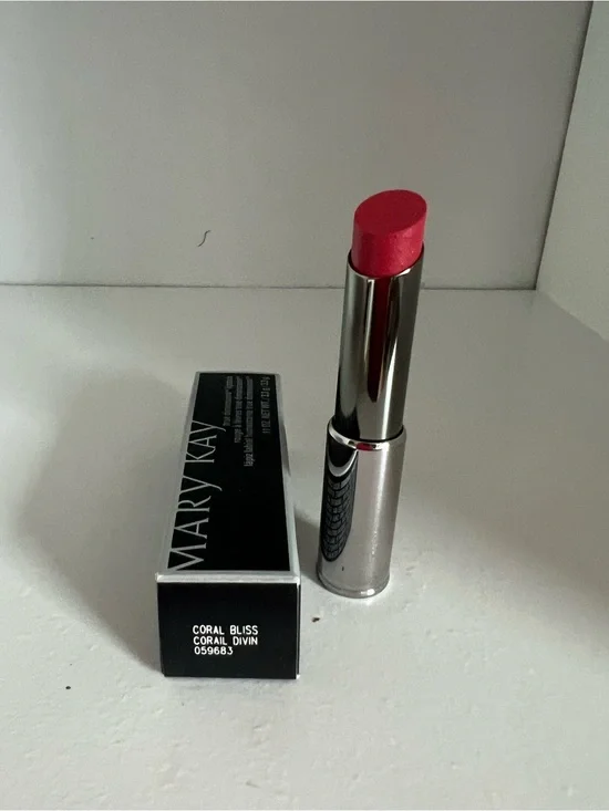 Mary Kay Coral Bliss True Dimensions Lipstick
