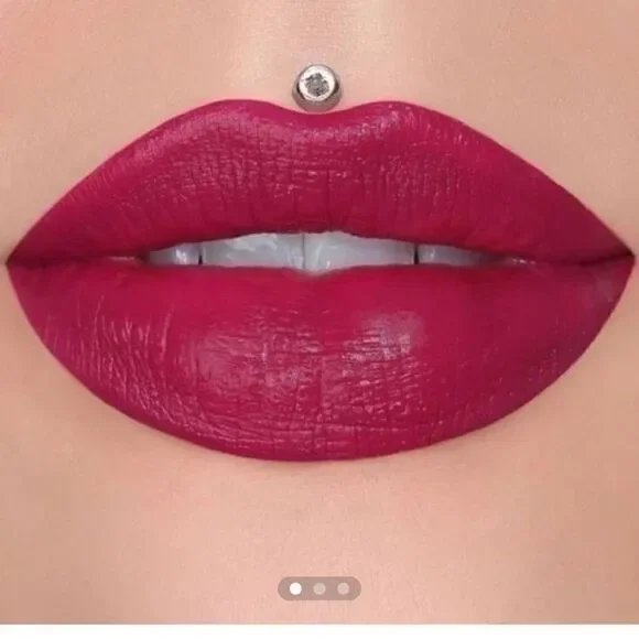 Jeffree Star Cosmetics Trap Lipstick in Cherry Soda & Major Attitude.New in Box