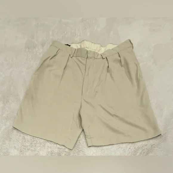 **For Sale: VINTAGE POLO GOLF RALPH LAUREN Classic Golf Shorts – Men’s Size 35**