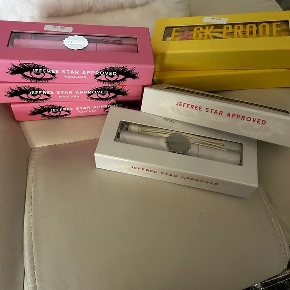 Jeffree Star Pink, Yellow and White Mascara for Voluminous Lashes