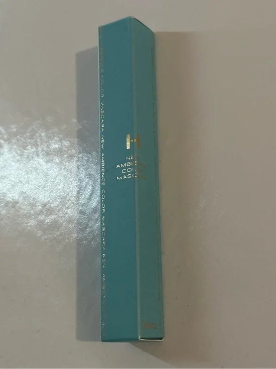hince Japan New Ambience Color Mascara in Purple