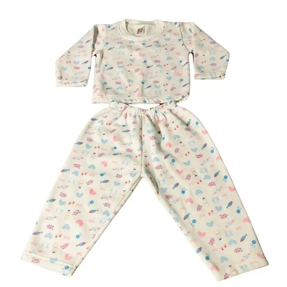 PINK CHILI - GIRLS CUTE PAJAMAS SIZE 1 / 2 white with light blue and pink cats