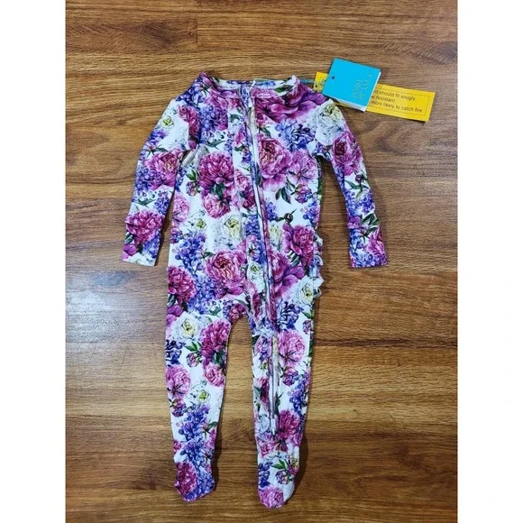 NWT Posh Peanuts Size 6-9 M Bella Floral 1 Piece Footie Pajamas