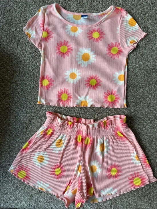Kids Daisy Short and Tee Set