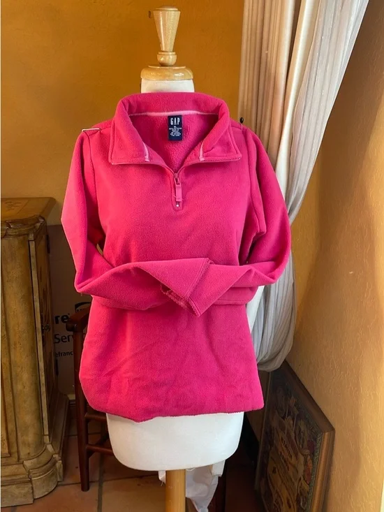 GAP Quarter-Zip Fleece Pullover