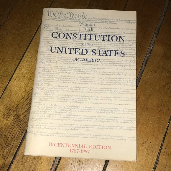 The Constitution of the United States - Bicentennial‎ Edition