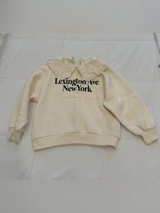 Zara Cream Pullover with Subtle Ruffle Detail
