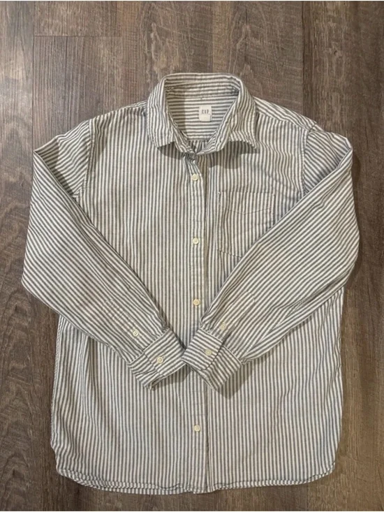 GAP Boy’s Relaxed Oxford Shirt
