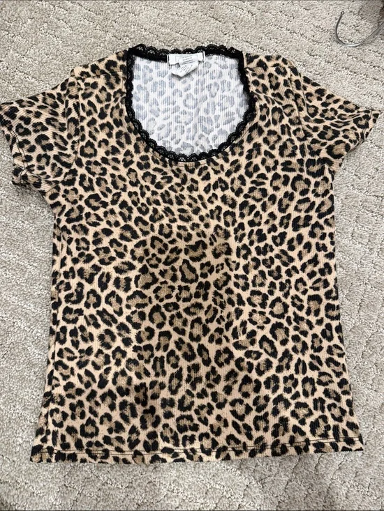 Full Tilt Leopard Print Girls Top in Tan and Black