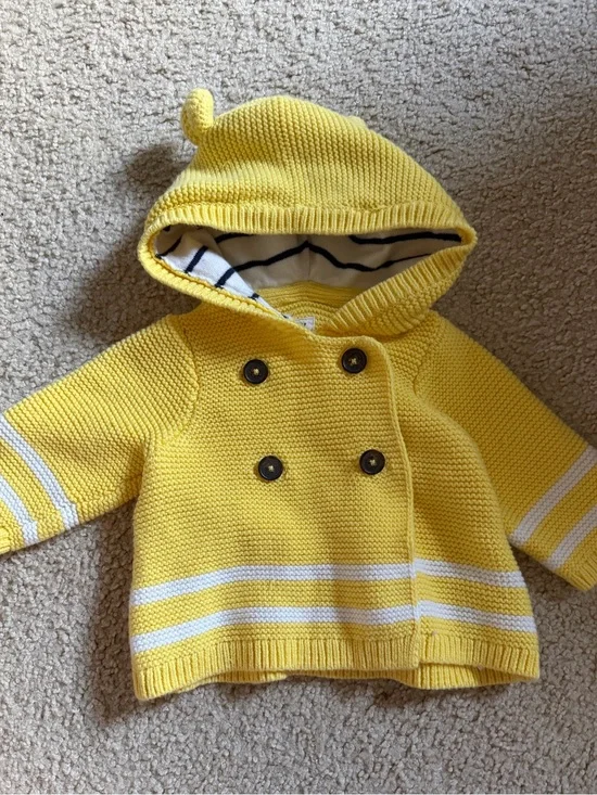 Gap baby sweater