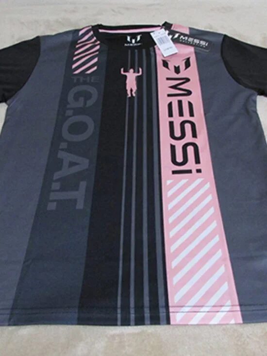 MESSI The G.O.A.T. Soccer Style Boy's Jersey Size 14/16 L (B)