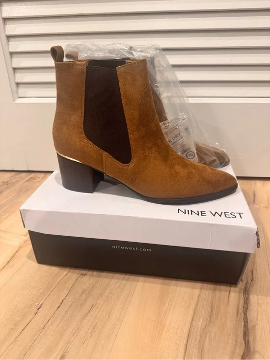 Nine West Suede Pull-On Ankle Boots in Cognac Brown